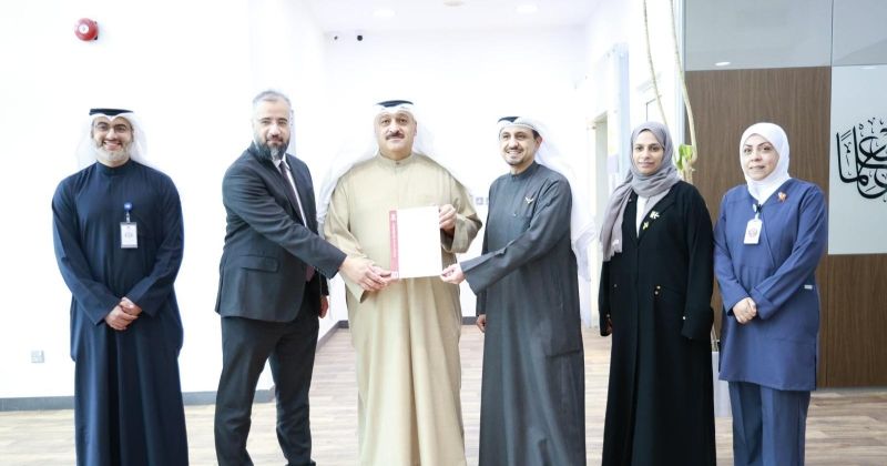 وزير الصحة يتسلّم شهادة الجودة الدولية «ISO9001» لقسم التعقيم المركزي