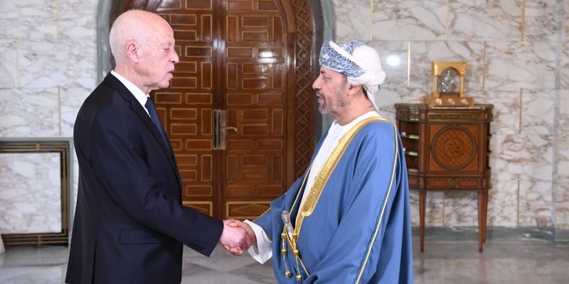 الرئيس التونسي يستقبل وزير الداخلية