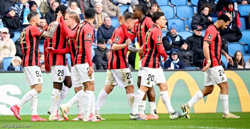 بـ 10 لاعبين.. نيس يصعق لوهافر