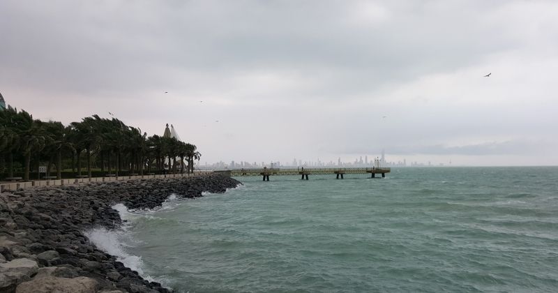 «الأرصاد» تحذر: أمطار رعدية ورياح نشطة