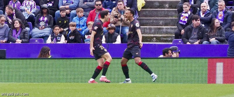 إشبيلية يضاعف جراح بلد الوليد