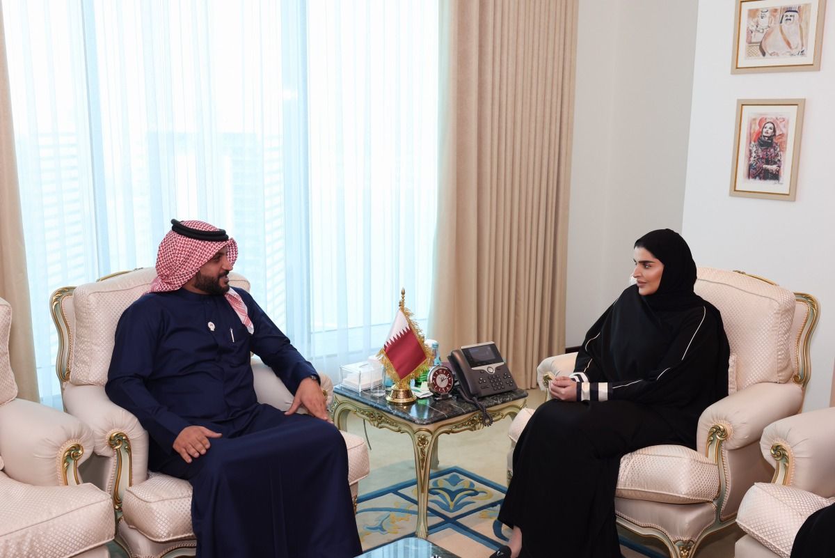 وزير الدولة للتعاون الدولي تجتمع مع سفراء البحرين وتونس وإيران