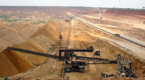 السعودية تعلن اكتشافات من معدن نادر تتسابق عليه دول العالم وقيمته تساوي أكثر من قيمة شركة ارامكو