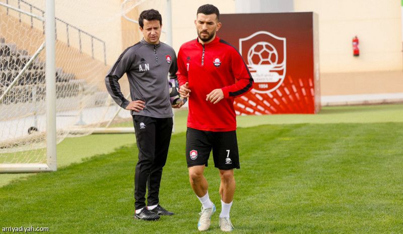 قبل الرياض.. الرائد يستعيد 4