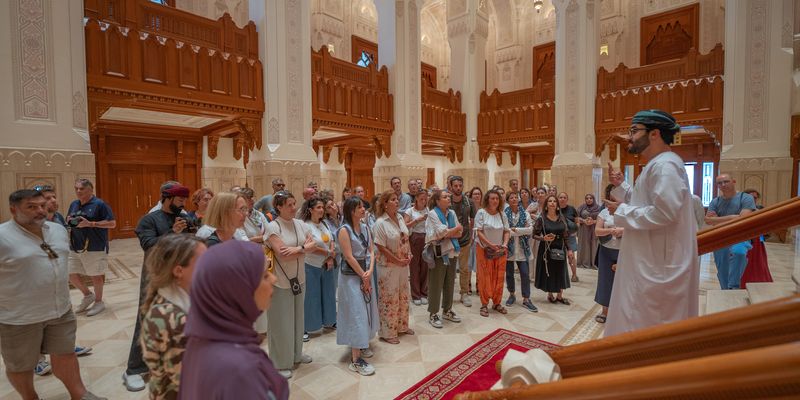 سلطنة عُمان تشارك دول العالم الاحتفال باليوم العالمي للمرشد السياحي