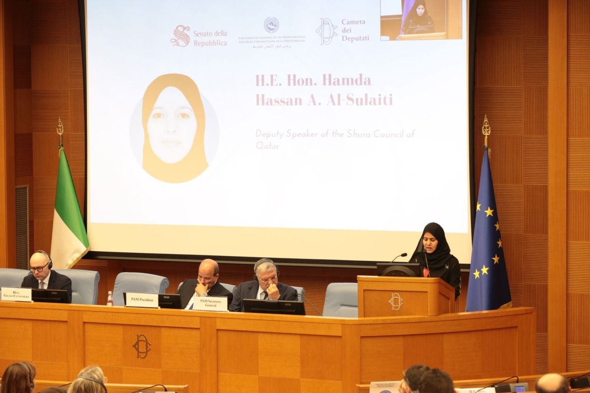 نائب رئيس مجلس الشورى تؤكد التزام قطر بالسلام والتنمية