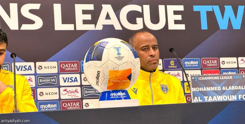 العبدلي: الطرد أربكنا.. واللاعبون تحملوا المسؤولية