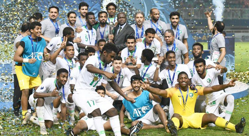 الأخضر الشاب.. التأهل أولا ينتهي بلقبين