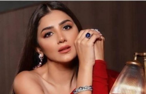 متع عينك .. مي عمر هتجننك برقصة بلدي ببدلة رقص شخلعة