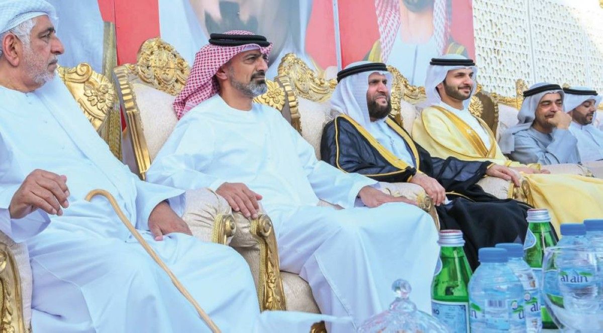 ولي عهد عجمان يحضر أفراح الشامسي والنعيمي
