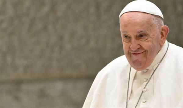 بسبب حالته الصحية.. توقعات بتنحي البابا فرنسيس