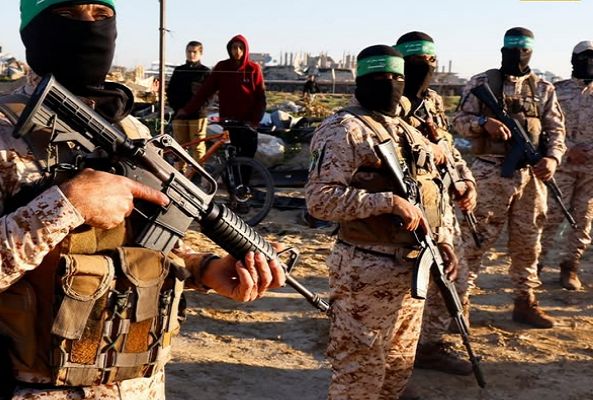 “حماس” تعلن الإفراج عن 6 محتجزين بغزة غدًا.. وتؤكد التزامها الكامل باتفاق وقف النار