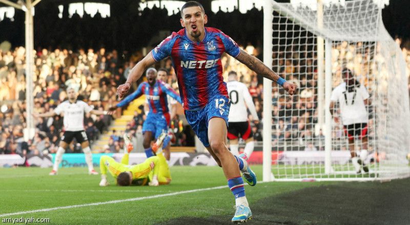 بالاس يكسب فولهام بثنائية