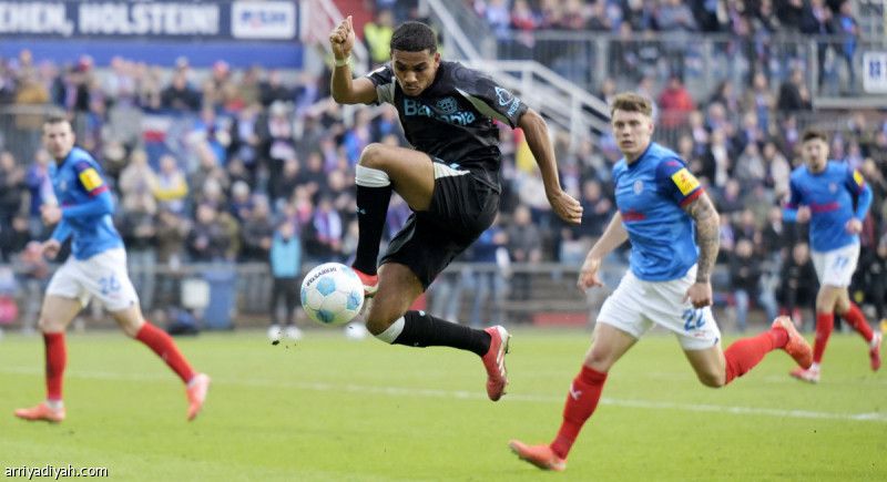 برقم قياسي.. ليفركوزن يزيد متاعب كيل