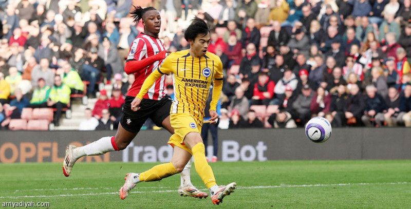 برايتون يكتسح ساوثهامبتون برباعية