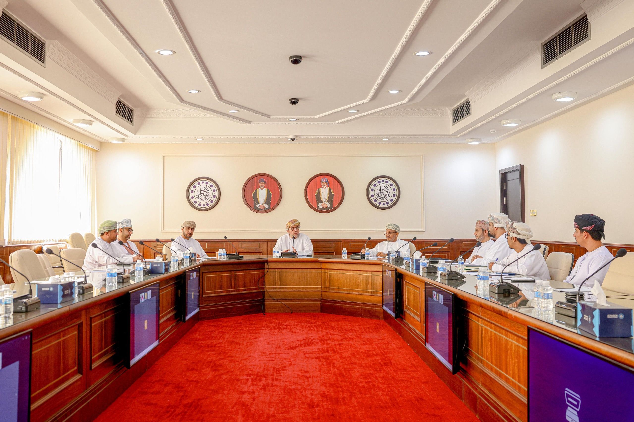 لجنة الصناعة بغرفة تجارة وصناعة عمان تعقد اجتماعها الأول لعام 2025