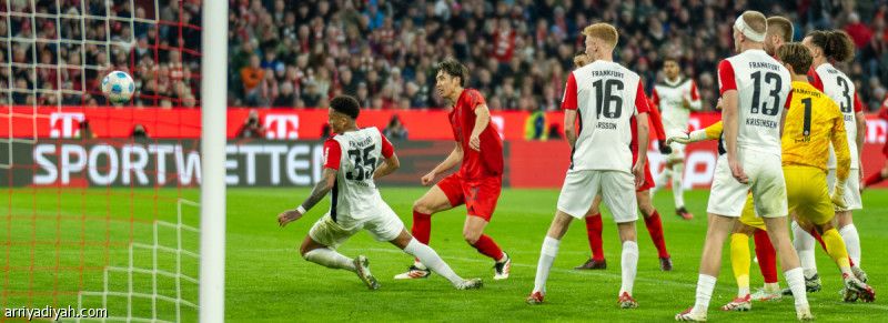 بايرن يسقط فرانكفورت.. ويعزز الصدارة