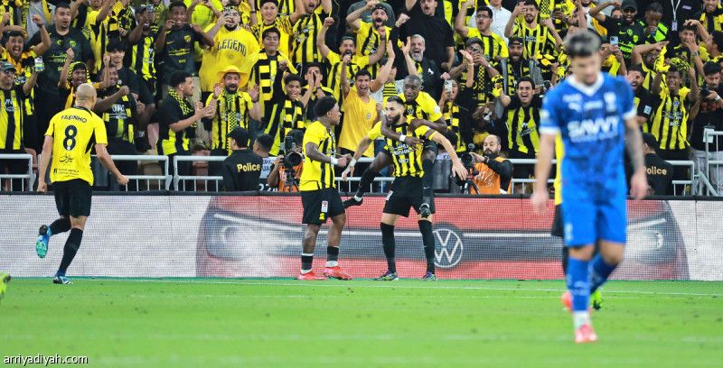 بالأربعة.. الاتحاد يجرّع الهلاليين الهزيمة الأكبر