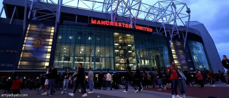 يونايتد يلغي 200 وظيفة.. ووجبة غداء