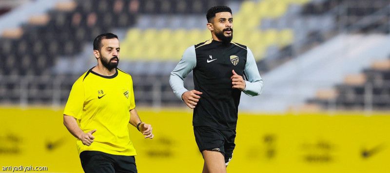 الاتحاد.. العمري يبدأ البرنامج اللياقي