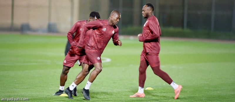 الخلود يفقد كويادو وإيكونج أمام الهلال