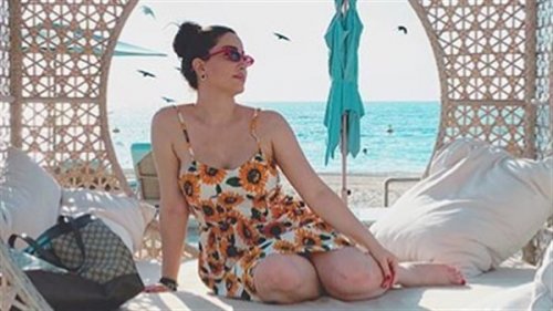 برقصة ساخنة.. نسرين طافش تستعرض مؤخرتها بعد النفخ