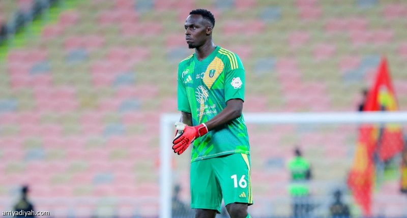 الأهلي.. ميندي يتجاوز حادثة دامس