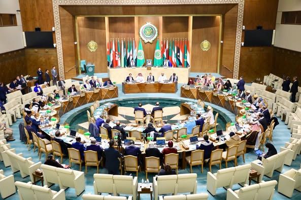 البرلمان العربي يؤكد ضرورة تقديم الدعم الكامل للشعب الفلسطيني لنيل كافة حقوقه غير القابلة للتصرف