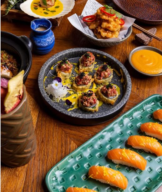 مطاعم وكافيهات لن تندم لو جربتها في مركز الملك عبد الله المالي في الرياض