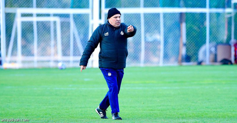 الخلود.. الشكوك تحاصر إيكونج وكويادو