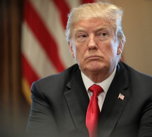 طبيب ترامب: الرئيس الأمريكي سيخضع لفحوصات طبية في المركز العسكري الشهر المقبل