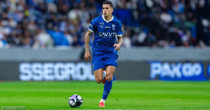 كانسيلو يجري أشعة الرنين.. والعودة ضد النصر