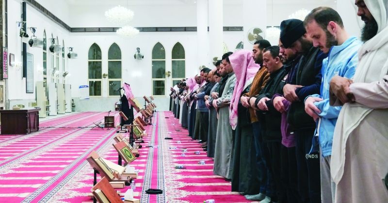 صلاة التراويح في أول أيام شهر رمضان المبارك