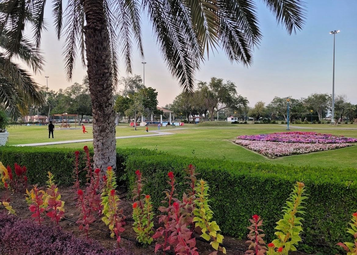 بلدية مسقط تعلن مواعيد فتح المتنزهات والحدائق خلال شهر رمضان