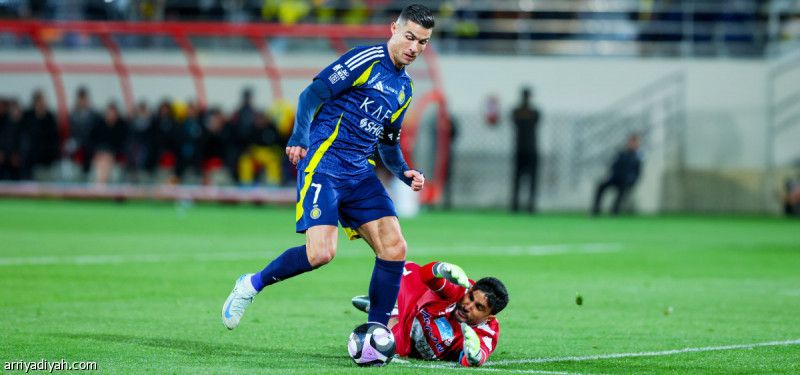 الانضباط تسائل العروبة: «رافع متفرغ أم موظف»