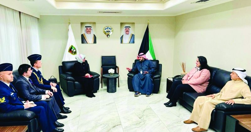 تعزيز التعاون الدفاعي مع تركيا