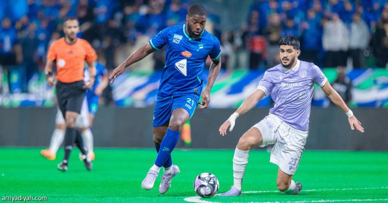 الإثنين.. فحص كتف دجانيني