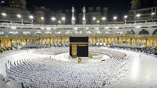 السعودية تطلق مصليات خاصة في المسجد الحرام والمسجد النبوي لكبار السن وذوي الاحتياجات الخاصة بعيداً عن الزحام وتحدد أماكن تواجدها