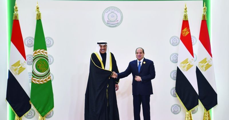 الرئيس المصري مستقبلاً سمو ولي العهد