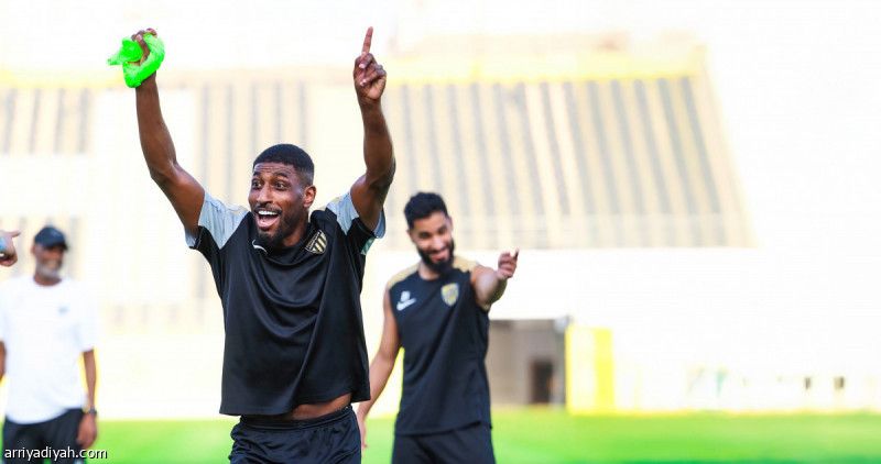 الاتحاد يبعد ميتاي وأوناي.. ويضم شراحيلي