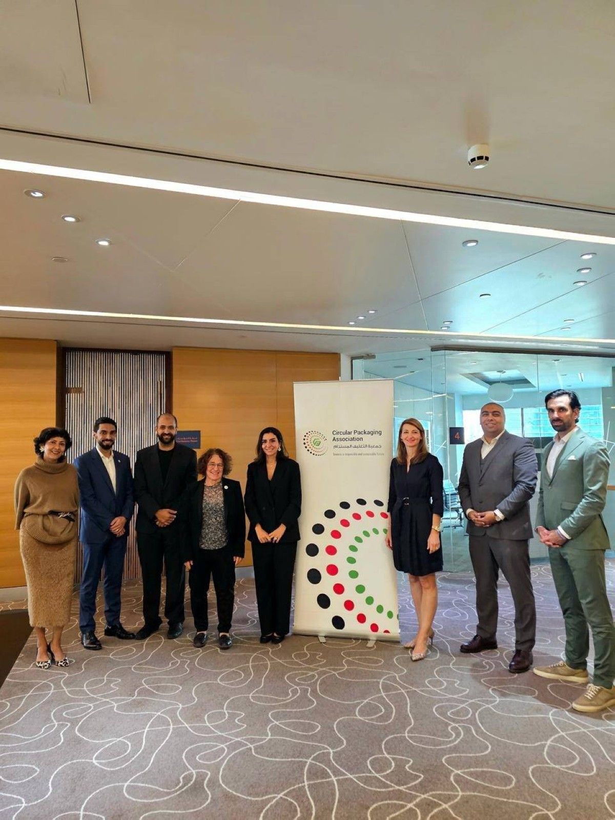 تعزيز تعاون القطاعين العام والخاص لدفع أهداف الاقتصاد الدائري في الإمارات