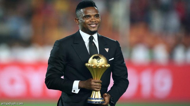 «تاس» يفرض ترشح إيتو على «كاف»