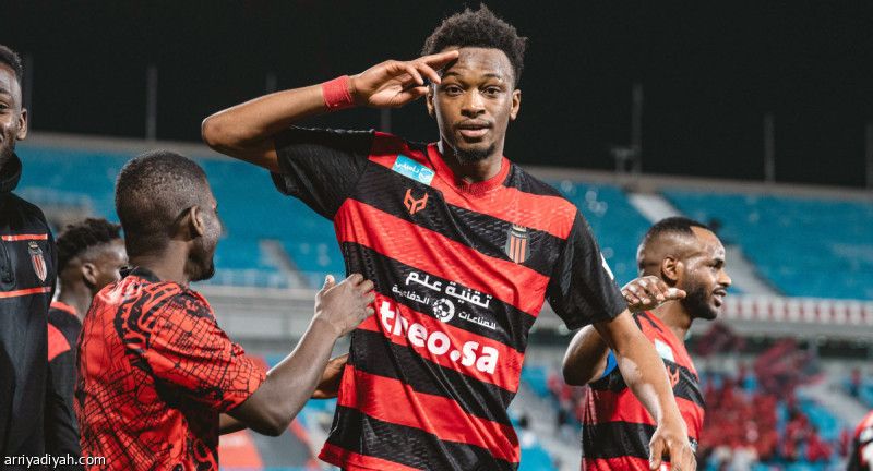 بنقاط الأخدود.. الرياض ينهي غياب 5 جولات