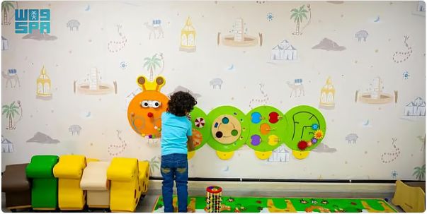 المسجد الحرام يعلن من اليوم توفير خدمة مجانية جديدة للأطفال تسمح للوالدين بسداد المناسك بكل سهولة