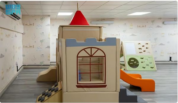 المسجد الحرام يعلن من اليوم توفير خدمة مجانية جديدة للأطفال تسمح للوالدين بسداد المناسك بكل سهولة