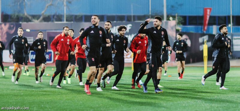 قبل الزمالك.. الأهلي يطلب وجود التحكيم الأجنبي