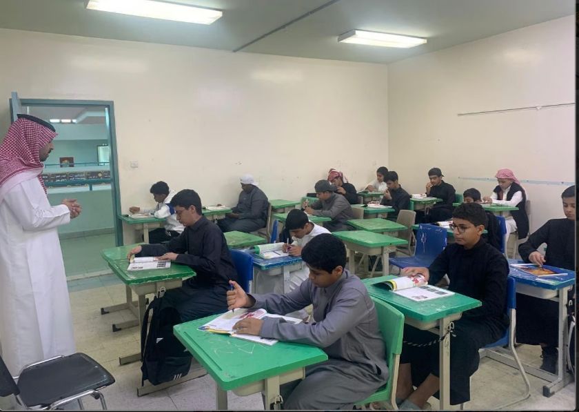 حدث نادر في مدارس الطايف من صباح الأحد يثير الجدل في الرياض