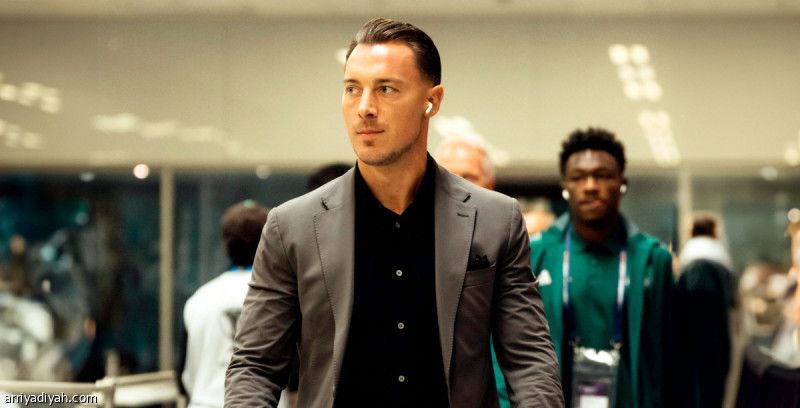 يايسله يثبت 10 أهلاويين.. ويعيد الصانبي