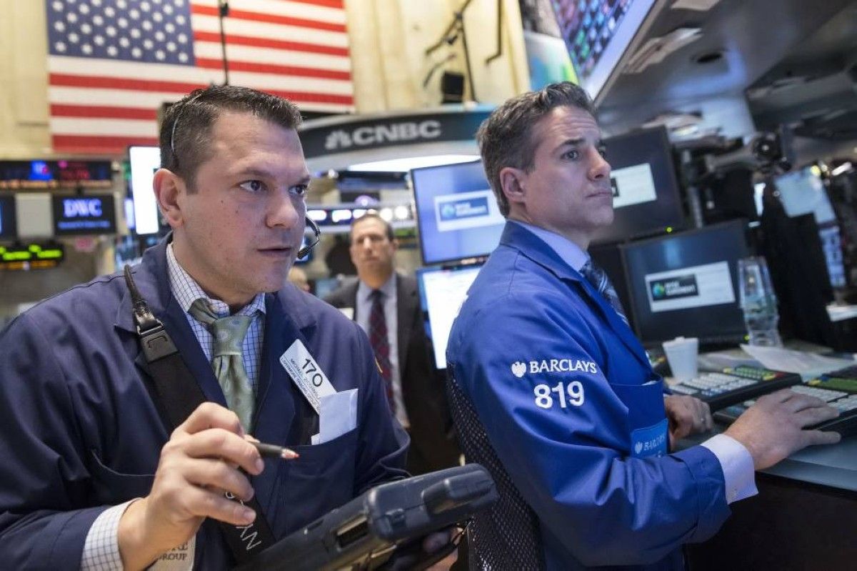 قلق تباطؤ الاقتصاد يهبط بالأسهم الأمريكية