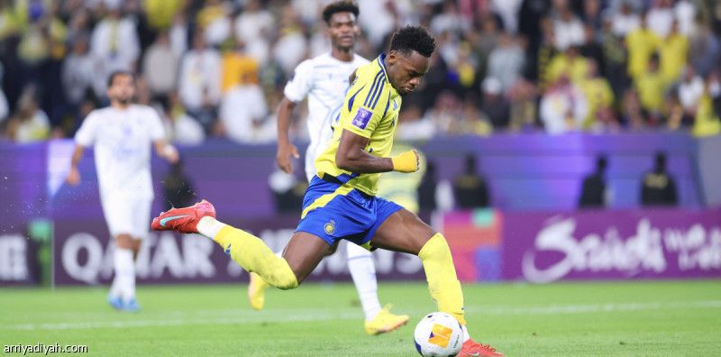 مع النصر.. دوران يساوي اليمين باليسار